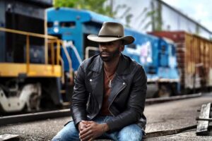 This Viral Country Anthem Has Celebs Buzzing — Snoop, T-Pain & More Can’t Stop Sharing It!
